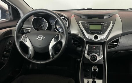 Hyundai Elantra V, 2012 год, 900 000 рублей, 29 фотография