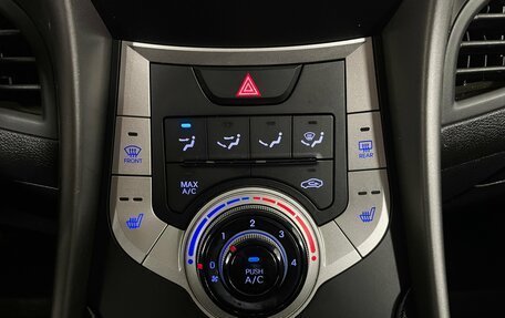 Hyundai Elantra V, 2012 год, 900 000 рублей, 38 фотография