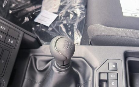 Toyota Hilux, 2026 год, 8 300 000 рублей, 7 фотография