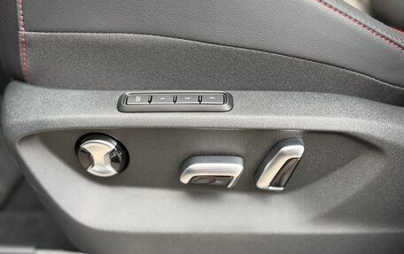 Volkswagen Teramont I, 2025 год, 5 300 000 рублей, 22 фотография