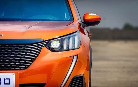 Peugeot 2008 II, 2022 год, 1 190 000 рублей, 3 фотография
