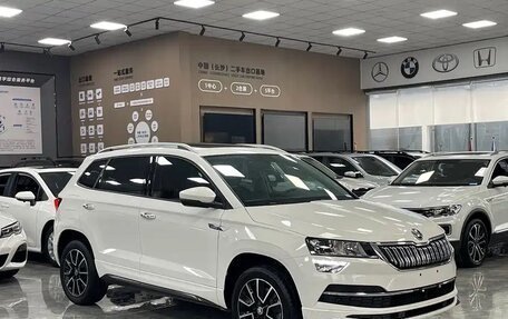 Skoda Karoq I, 2022 год, 1 720 005 рублей, 3 фотография