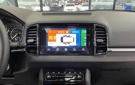 Skoda Karoq I, 2022 год, 1 720 005 рублей, 8 фотография