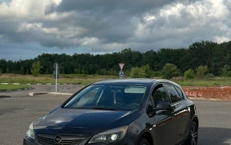 Opel Astra J, 2011 год, 599 000 рублей, 3 фотография