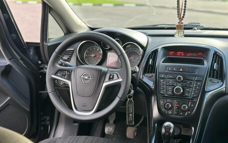 Opel Astra J, 2011 год, 599 000 рублей, 13 фотография