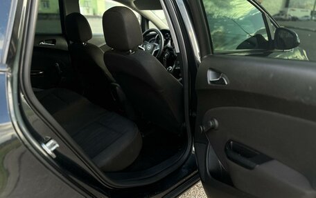 Opel Astra J, 2011 год, 599 000 рублей, 17 фотография