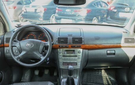 Toyota Avensis III рестайлинг, 2007 год, 749 000 рублей, 8 фотография