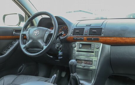Toyota Avensis III рестайлинг, 2007 год, 749 000 рублей, 10 фотография