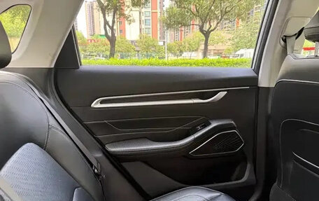 Geely Emgrand, 2022 год, 1 045 880 рублей, 18 фотография