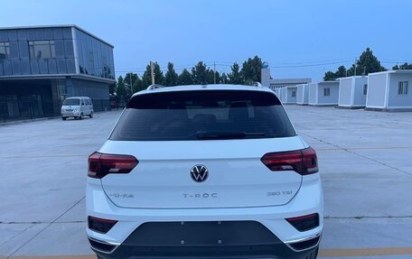 Volkswagen T-Roc I, 2023 год, 1 700 069 рублей, 4 фотография