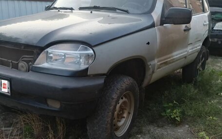 Chevrolet Niva I рестайлинг, 2006 год, 100 000 рублей, 2 фотография