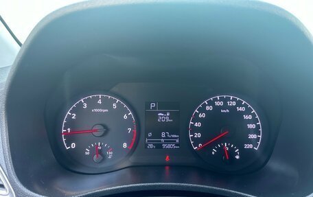 Hyundai Solaris II рестайлинг, 2019 год, 945 000 рублей, 9 фотография
