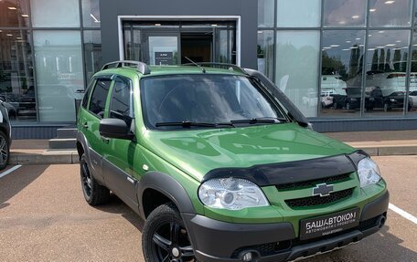 Chevrolet Niva I рестайлинг, 2014 год, 565 000 рублей, 2 фотография