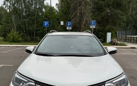 Toyota RAV4, 2015 год, 2 050 000 рублей, 1 фотография