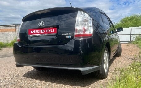 Toyota Prius, 2008 год, 1 050 000 рублей, 15 фотография