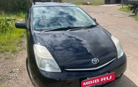 Toyota Prius, 2008 год, 1 050 000 рублей, 26 фотография