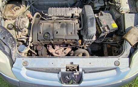 Peugeot Partner II рестайлинг 2, 2003 год, 230 000 рублей, 7 фотография