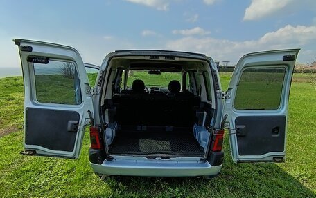 Peugeot Partner II рестайлинг 2, 2003 год, 230 000 рублей, 8 фотография