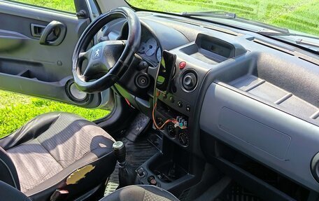 Peugeot Partner II рестайлинг 2, 2003 год, 230 000 рублей, 13 фотография
