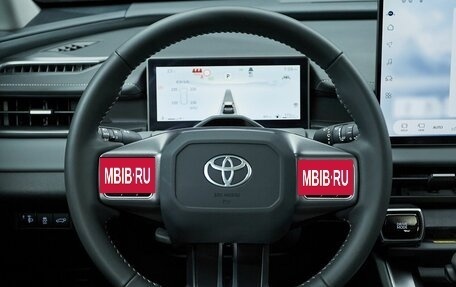Toyota RAV4, 2026 год, 4 090 000 рублей, 24 фотография