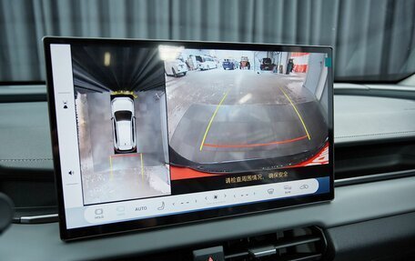 Toyota RAV4, 2026 год, 4 090 000 рублей, 26 фотография