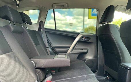 Toyota RAV4, 2014 год, 1 690 000 рублей, 19 фотография