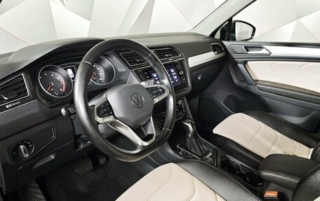 Volkswagen Tiguan II, 2022 год, 3 030 000 рублей, 19 фотография