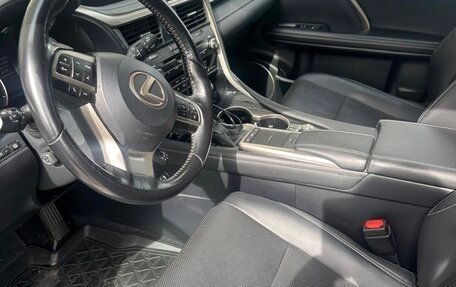 Lexus RX IV рестайлинг, 2019 год, 4 600 000 рублей, 2 фотография