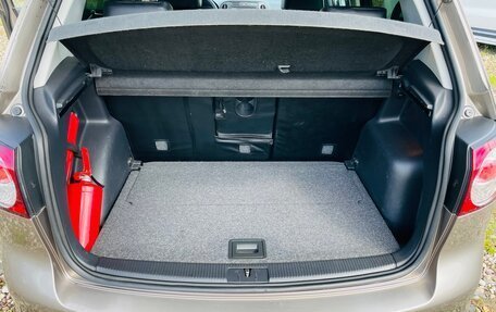 Volkswagen Golf Plus II, 2013 год, 990 000 рублей, 20 фотография