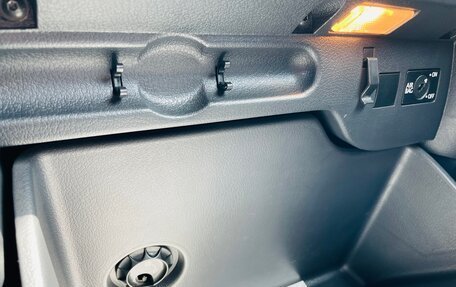 Volkswagen Golf Plus II, 2013 год, 990 000 рублей, 24 фотография