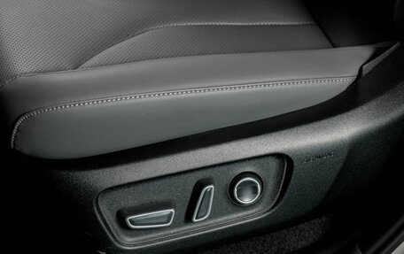 Toyota RAV4, 2026 год, 4 300 000 рублей, 13 фотография