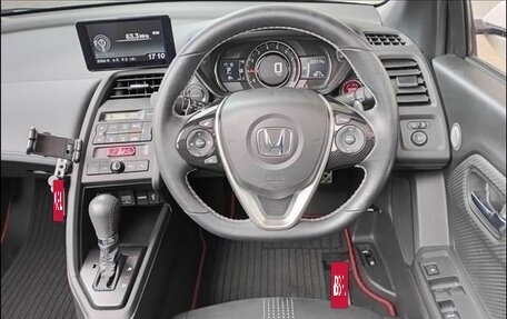 Honda S660, 2017 год, 1 180 000 рублей, 14 фотография
