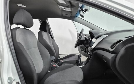 Hyundai Solaris II рестайлинг, 2011 год, 587 000 рублей, 12 фотография
