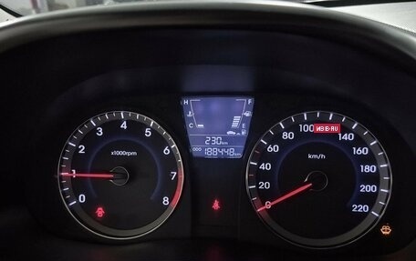 Hyundai Solaris II рестайлинг, 2011 год, 587 000 рублей, 15 фотография