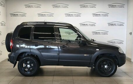 Chevrolet Niva I рестайлинг, 2017 год, 820 000 рублей, 6 фотография