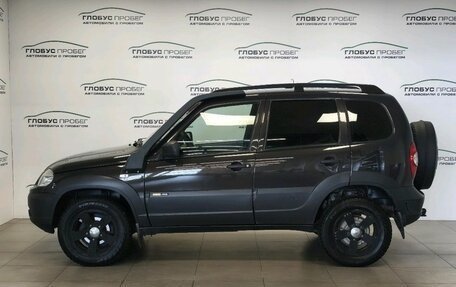 Chevrolet Niva I рестайлинг, 2017 год, 820 000 рублей, 5 фотография
