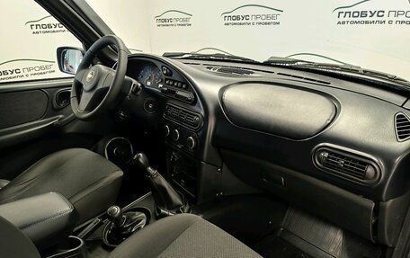 Chevrolet Niva I рестайлинг, 2017 год, 820 000 рублей, 20 фотография