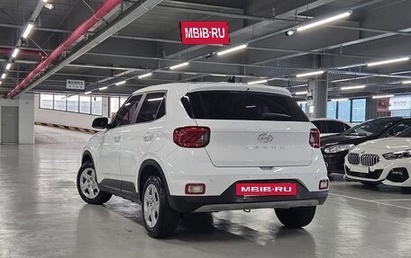 Hyundai Venue I, 2022 год, 1 350 000 рублей, 4 фотография