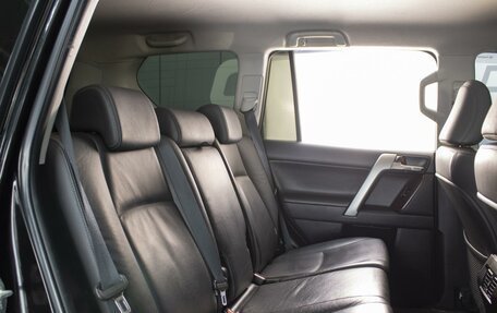 Toyota Land Cruiser Prado 150 рестайлинг 2, 2014 год, 3 190 000 рублей, 6 фотография