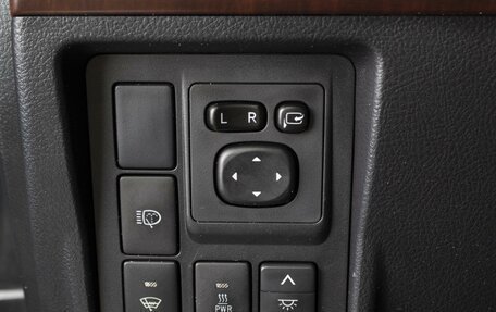 Toyota Land Cruiser Prado 150 рестайлинг 2, 2014 год, 3 190 000 рублей, 16 фотография