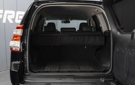 Toyota Land Cruiser Prado 150 рестайлинг 2, 2014 год, 3 190 000 рублей, 18 фотография