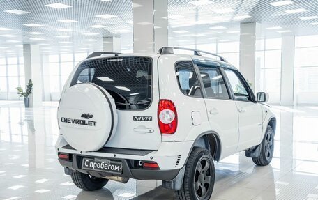 Chevrolet Niva I рестайлинг, 2010 год, 337 000 рублей, 2 фотография