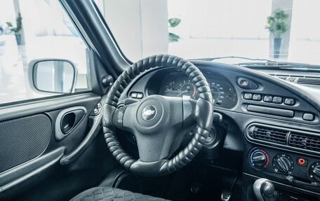 Chevrolet Niva I рестайлинг, 2010 год, 337 000 рублей, 10 фотография