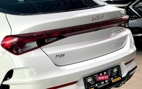 KIA K5, 2022 год, 2 600 000 рублей, 9 фотография