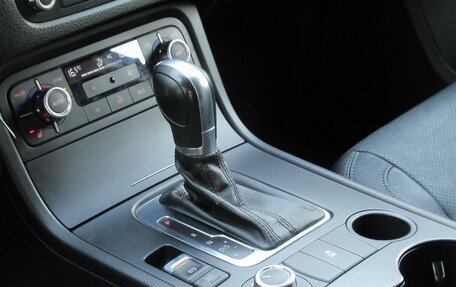 Volkswagen Touareg III, 2012 год, 1 610 000 рублей, 17 фотография