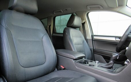 Volkswagen Touareg III, 2012 год, 1 610 000 рублей, 11 фотография