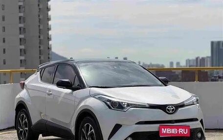 Toyota C-HR I рестайлинг, 2022 год, 1 580 500 рублей, 1 фотография