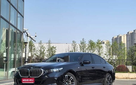 BMW 5 серия, 2025 год, 5 489 570 рублей, 1 фотография