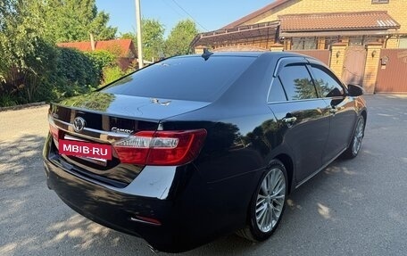 Toyota Camry, 2013 год, 1 940 000 рублей, 6 фотография