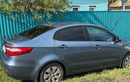 KIA Rio III рестайлинг, 2014 год, 1 050 000 рублей, 2 фотография